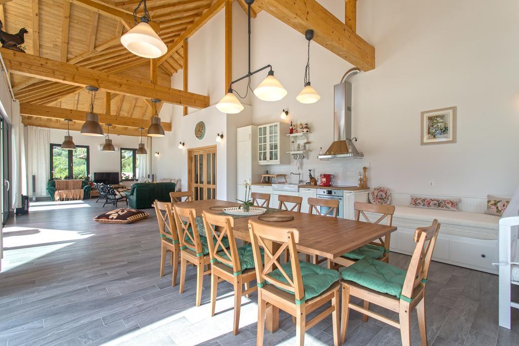 Green Hill Luxury Villa Berkowica Zewnętrze zdjęcie
